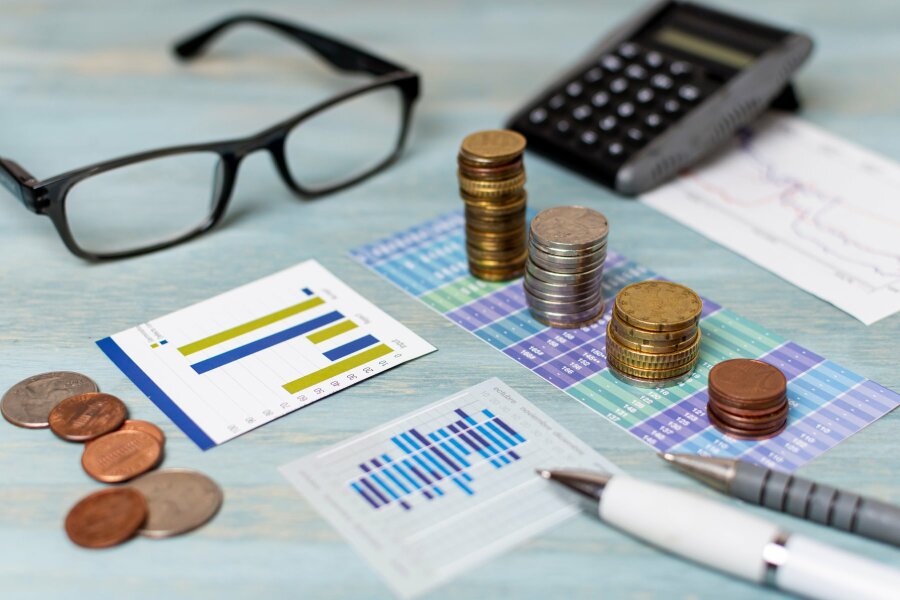 Maximizing Your Law Firm Marketing Budget: Tips for Small and Mid-Sized Firms image