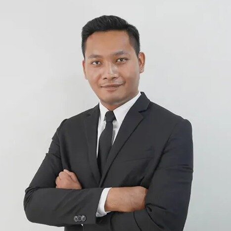Mr.Chaloemchai Somsageesit