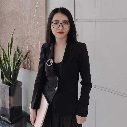 Pham Thi Lan Huong (May)