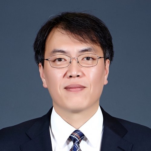 Kim Kyungsup "Kris"