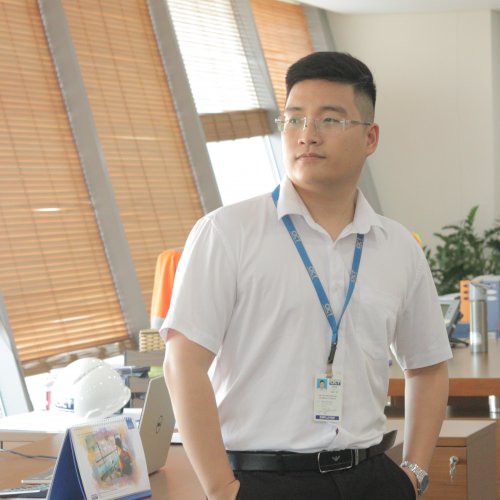 Thân Quốc Long